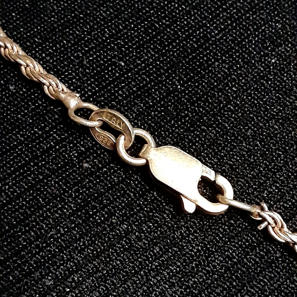 *SOLD* .925 Sterling Silver Necklace Chain - Picture 4 of 5